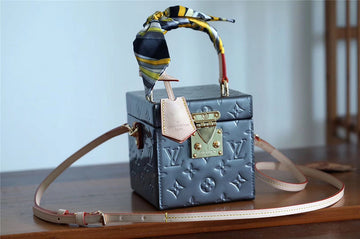 EC Fashion Lu-Vi bags - 9345