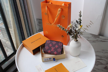 EC - LOV Wallet - 963