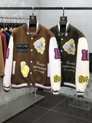 EC - LOV Clothes - 022