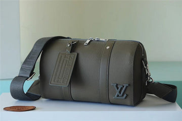 EC Fashion Lu-Vi bags - 11231