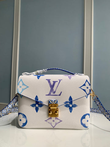 EC - LOV Women Bag - 147