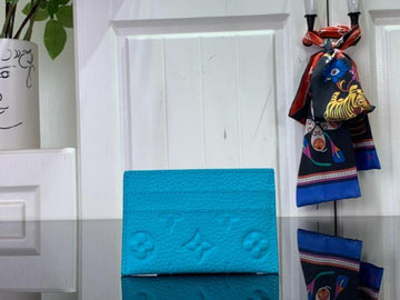EC - LOV Bags - 077
