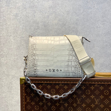 EC - LOV Women Bag - 1526