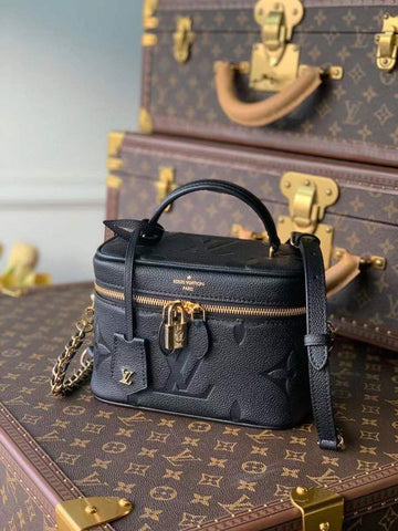 EC Fashion Lu-Vi bags - 17615