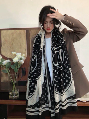 EC - LOV Scarf - 221