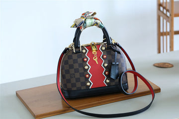 EC Fashion Lu-Vi bags - 8262