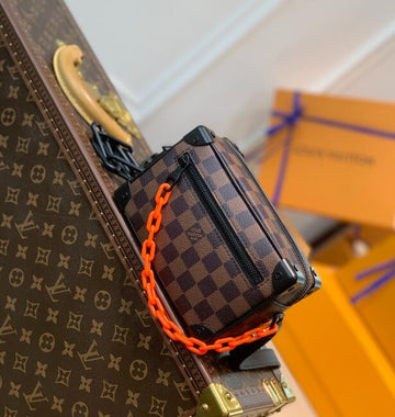 EC - LOV Bags - 2305