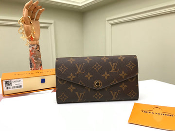 EC - LOV Wallet - 908