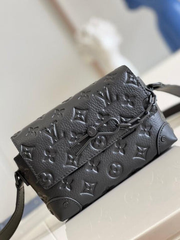 EC - LOV Bags - 1524
