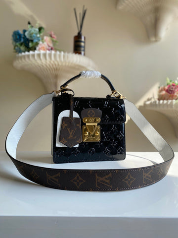 EC - LOV Women Bag - 2547