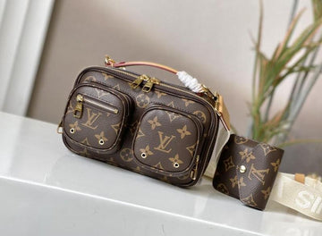 EC - LOV Bags - 1562