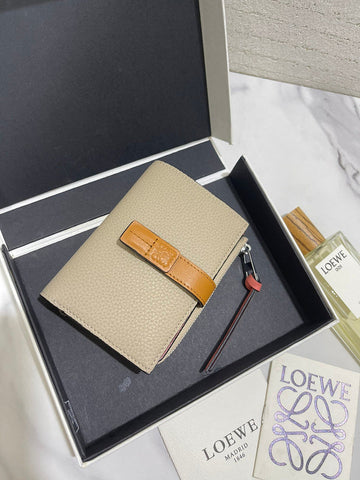 EC - LOW Wallet - 066