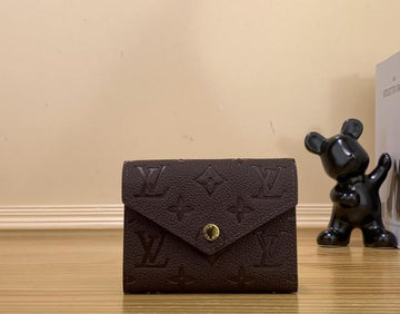 EC - LOV Bags - 675