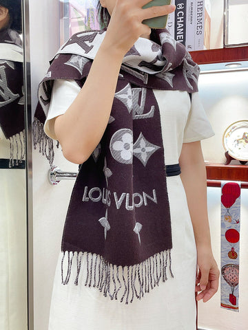 EC - LOV Scarf - 360