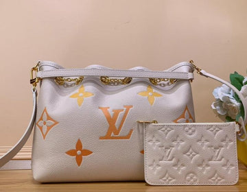 EC - LOV Bags - 978