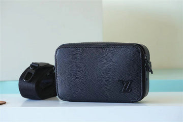 EC Fashion Lu-Vi bags - 9971