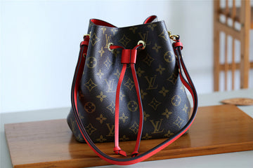 EC Fashion Lu-Vi bags - 8575