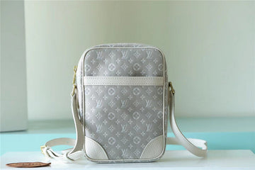 EC Fashion Lu-Vi bags - 9895