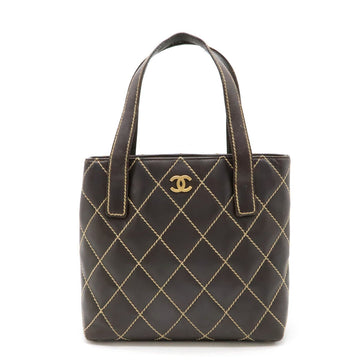 Chanel Wild Stitch Leather Tote Bag A18126