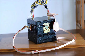EC Fashion Lu-Vi bags - 9343