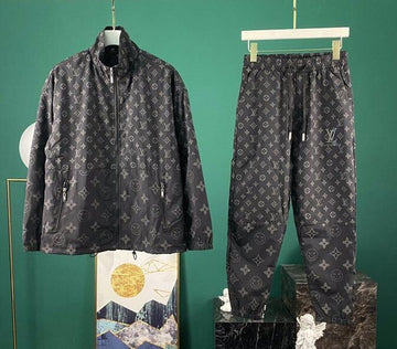 EC - LOV Clothes - 412