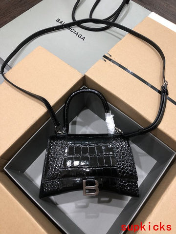 CS - BG Hourglass Bags - 128