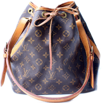 Noe Petit Monogram