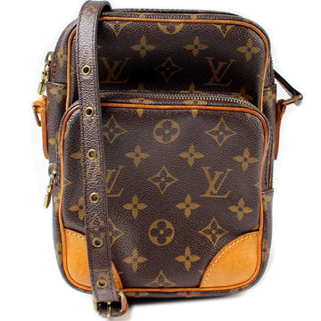 Amazone Monogram