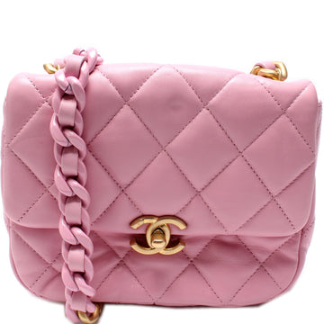 Lacquered Chain Flap Small 31+M