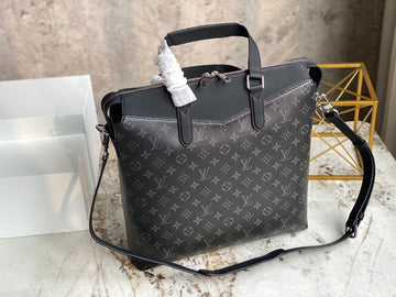 EC Fashion Lu-Vi bags - 17177