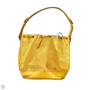 Handbag Luxury Designer By Louis Vuitton, Size: Medium