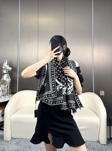 EC - LOV Scarf - 105