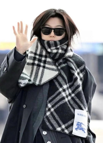 EC - BOR Scarf - 043