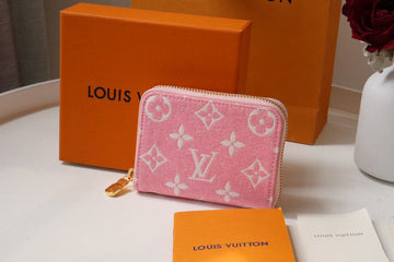 EC - LOV Wallet - 054