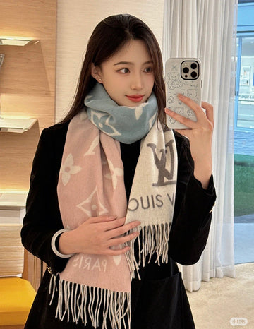 EC - LOV Scarf - 068