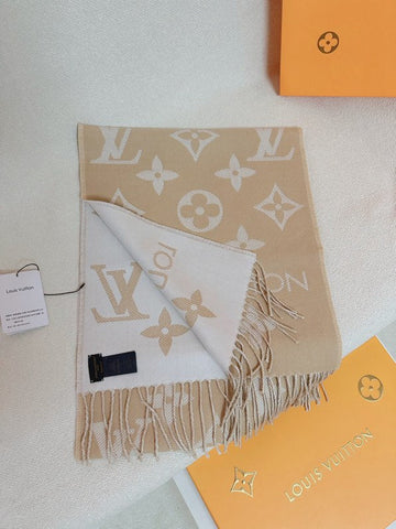 EC - LOV Scarf - 575