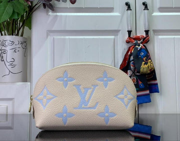 EC - LOV Bags - 352