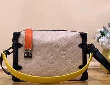 EC - LOV Bags - 740