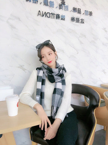 EC - BOR Scarf - 145