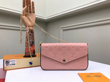 EC - LOV Wallet - 834