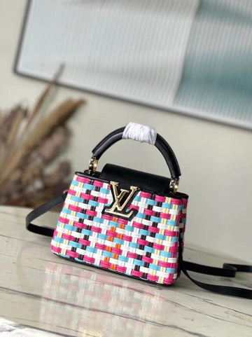 EC - LOV Bags - 1180