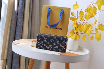EC - LOV Wallet - 790