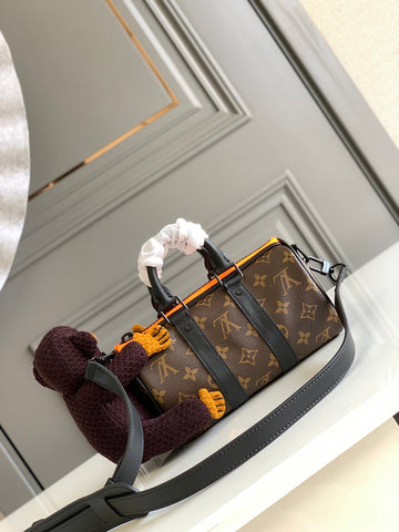 EC Fashion Lu-Vi bags - 17001