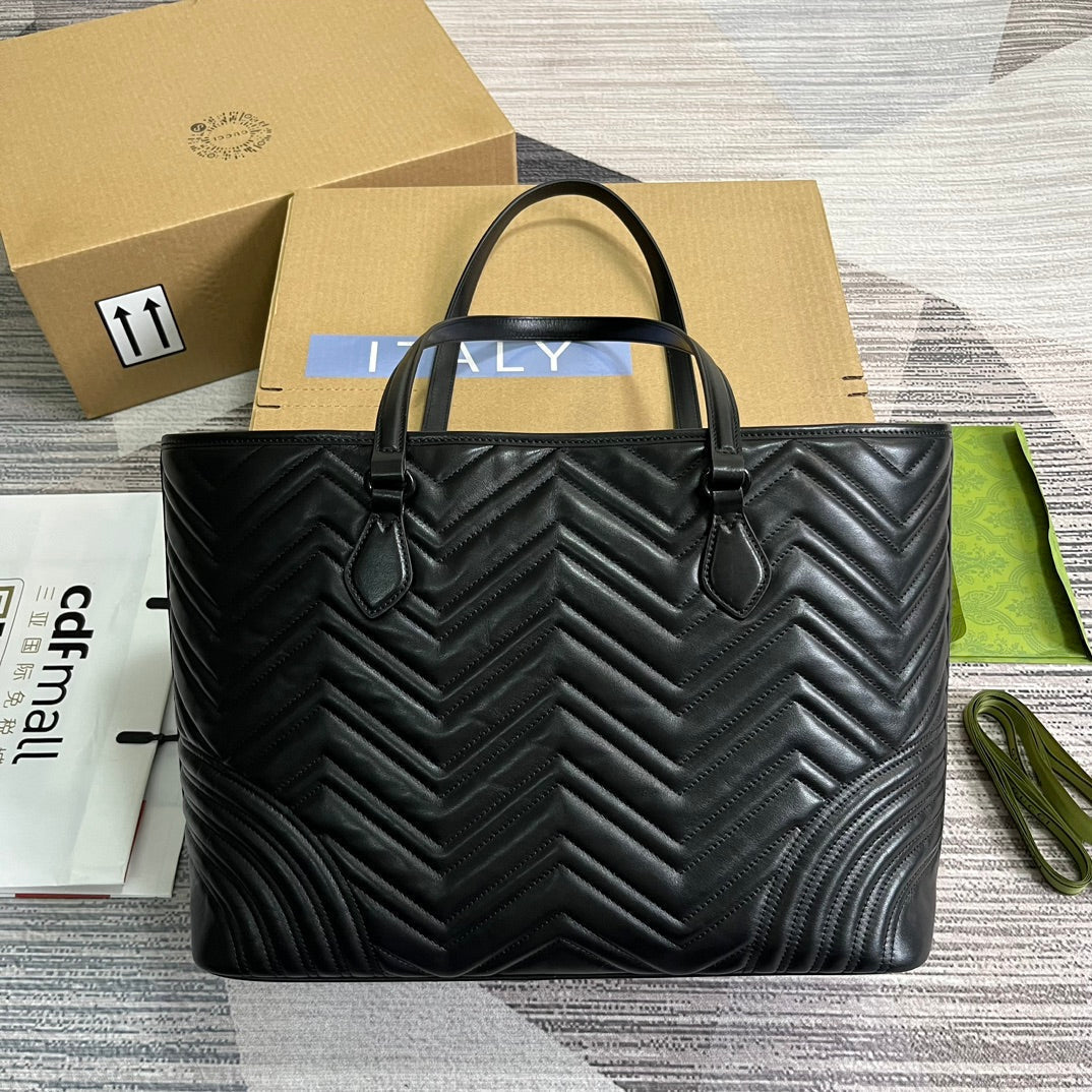 EC MARMONT LARGE 38 TOTE IN BLACK CALFSKIN