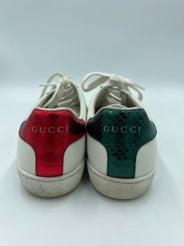 Gucci Ace Bee Sneakers  Size: 6