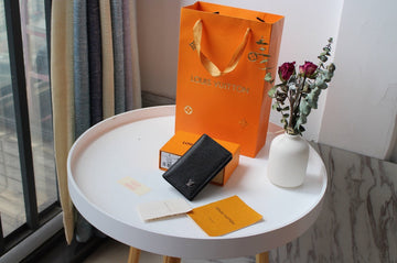 EC - LOV Wallet - 947