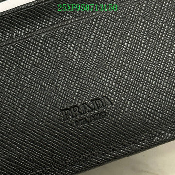 EC - PD Wallet - 028