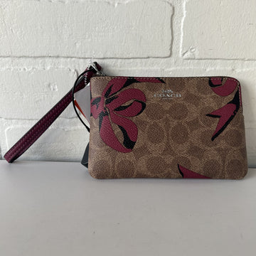 Wristlet Designer By Coach  Size: Small