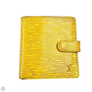 Wallet Luxury Designer By Louis Vuitton, Size: Medium