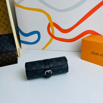 EC - LOV Wallet - 1206